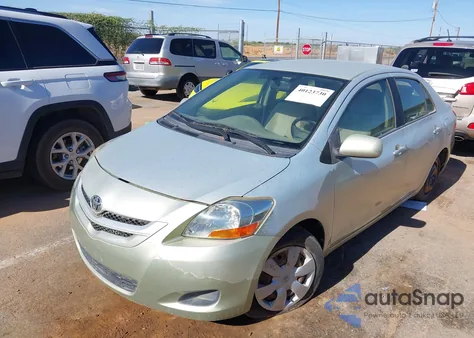 2007 Toyota Yaris z USA, uszkodzony, nr VIN JTDBT923971080950